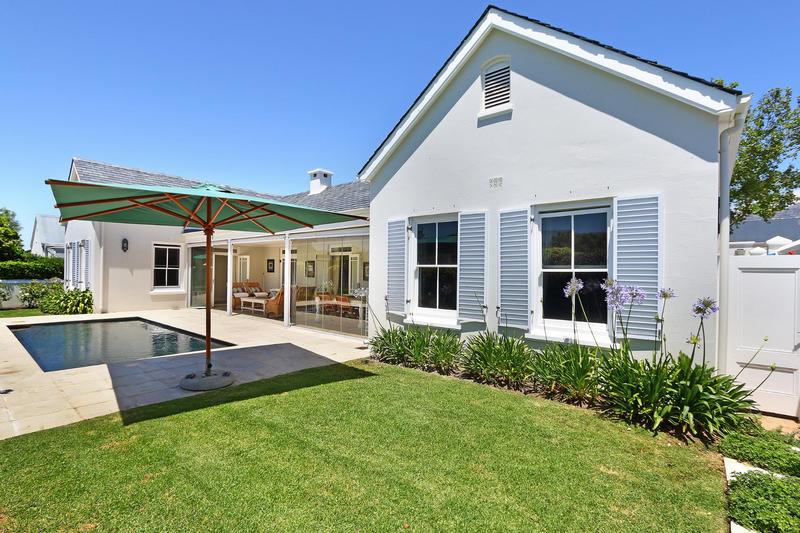 4 Bedroom Property for Sale in Steenberg Estate Western Cape